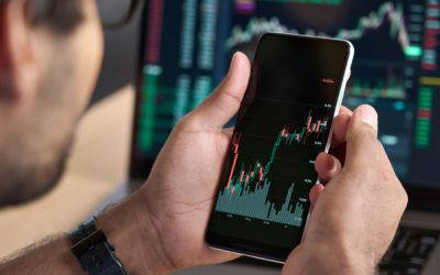 5 powerful Warren Buffett lessons that could benefit ordinary investors